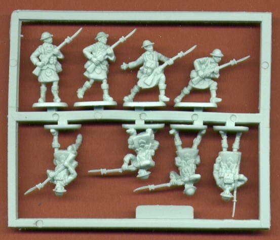 8 Figures 1 de carotte Hat 8235 WWI Highlanders Modèle 1/72 Soldats Kit 